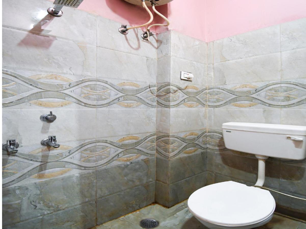 Una  Oyo 67033 Hotel Sahil Plaza מראה חיצוני תמונה