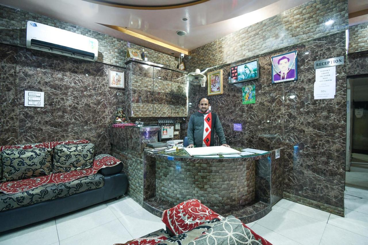 Una  Oyo 67033 Hotel Sahil Plaza מראה חיצוני תמונה